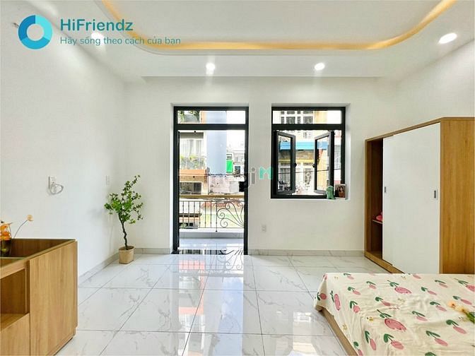 Hình ảnh Studio mới ngay Nguyễn Sơn - Ban công cửa sổ