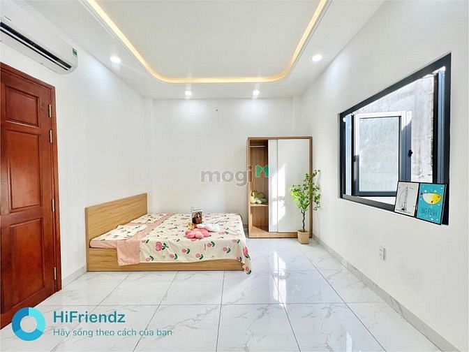 Hình ảnh Studio mới ngay Nguyễn Sơn - Ban công cửa sổ