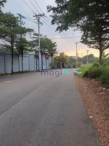 Hình ảnh 7 X 20 = 140m2 có 4,6 tỷ Vườn Lài An phú Đông Quận 12 TPHCM