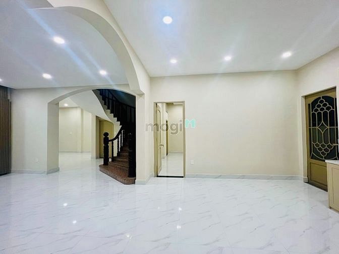 Hình ảnh 🔴 Cho thuê biệt thự 450m2 mới đẹp tại Bình An Quận 2 rộng chỉ 55tr