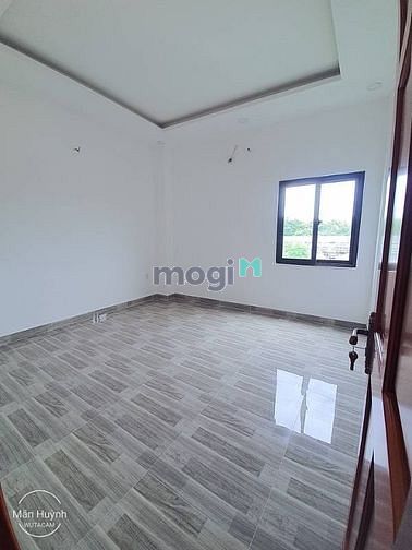 Hình ảnh Nhà HXT kinh doanh đường Lạc Long Quân ( 3.5x15 4PN )