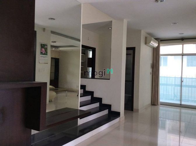 Hình ảnh Cho thuê căn Biệt thự đơn lập Mỹ Tú, đường Lý Long Tường, Quận 7