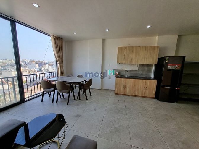 Hình ảnh Penhouse 1PN 70m2 Ban Công Máy Giặc Riêng Đường Lê Văn Sỹ