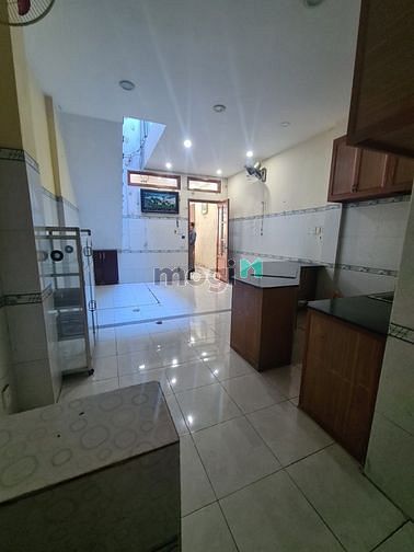 Hình ảnh HXT 4mx18 có sân để xe, đường Lê Đại Hành Q11