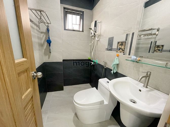 Hình ảnh Studio full nội thất, mặt tiền đường gần cầu Ông Lãnh Q4