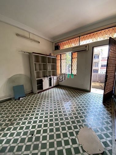 Hình ảnh Mặt Tiền - Trần Phú / Ngang 4.5m - 320 m² Sàn