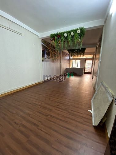 Hình ảnh Mặt Tiền - Trần Phú / Ngang 4.5m - 320 m² Sàn