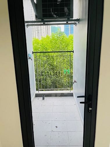 Hình ảnh [Vinhomes Q.9] Căn Hộ Studio Trống Sẵn Máy Lạnh Cho Thuê Nhà Mới