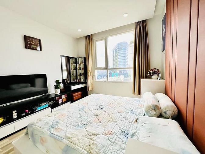 Hình ảnh Bán 3PN sarimi giá 20.5 tỷ căn góc view đẹp thành phố.