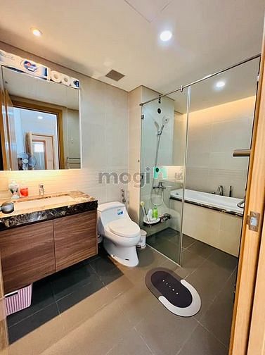 Hình ảnh Bán 3PN sarimi giá 20.5 tỷ căn góc view đẹp thành phố.