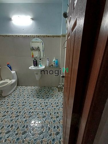 Hình ảnh Cho thuê nhà gần chợ Cầu Đồng, Q12