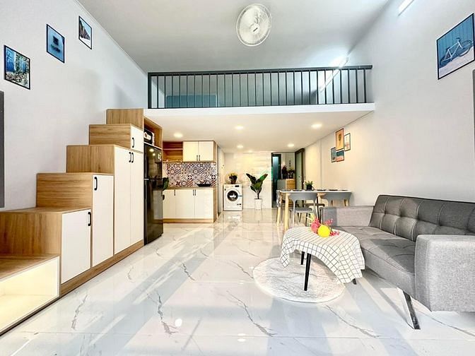 Hình ảnh Duplex Không Giới Hạn Người Ở Sát Ngã Tư Hàng Xanh