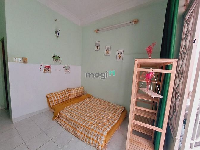 Hình ảnh Phòng ban công 524 Nguyễn Đình Chiểu, giá 4tr3
