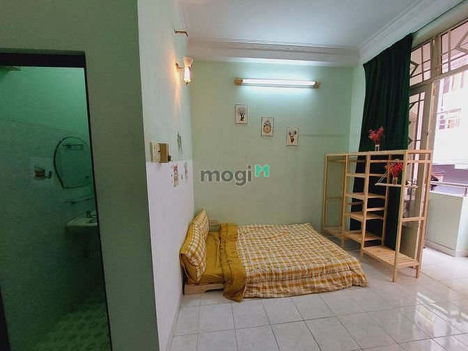 Hình ảnh Phòng ban công 524 Nguyễn Đình Chiểu, giá 4tr3