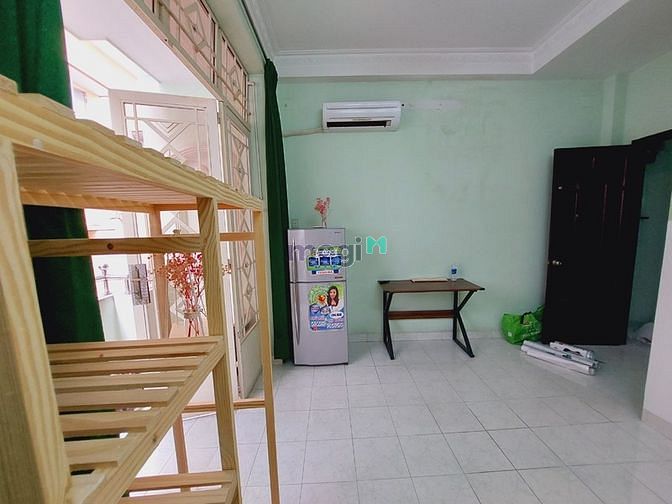 Hình ảnh Phòng ban công 524 Nguyễn Đình Chiểu, giá 4tr3