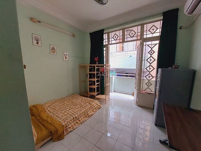 Hình ảnh Phòng ban công 524 Nguyễn Đình Chiểu, giá 4tr3