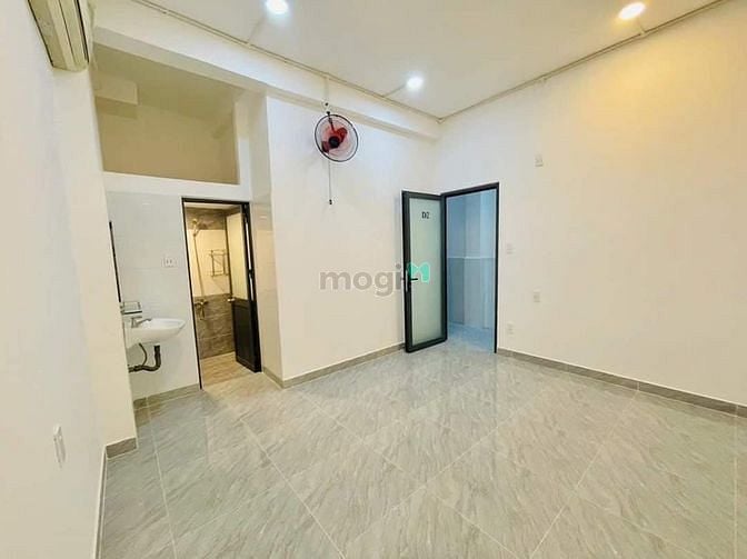 Hình ảnh Phòng mới xịn xò gần Tô Ký, giá 3tr