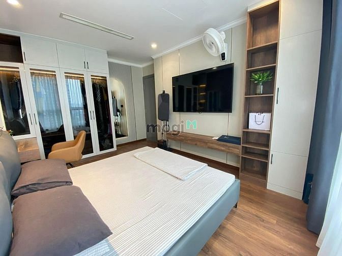 Hình ảnh Bán Vinhomes Central Park 3PN2WC 102m2 8,1 tỷ Full nội thất mới