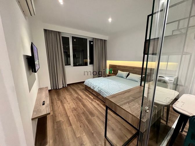 Hình ảnh CHDV full nội thất tại trung tâm Q1