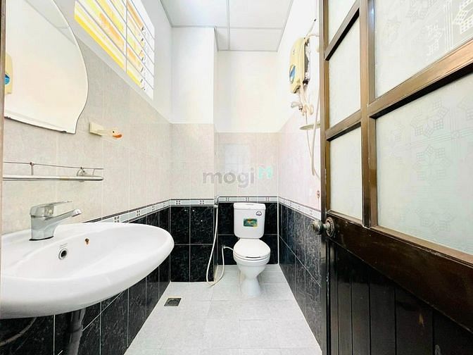 Hình ảnh CHDV cho thuê full nội thất tại quận 1