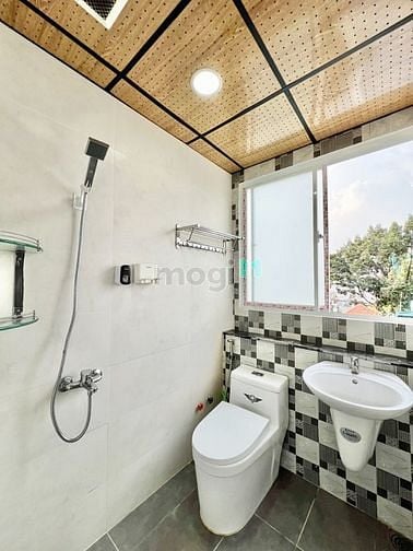 Hình ảnh Căn Hộ Balcony Lộng Gió Ngay DH Sài Gòn Q5