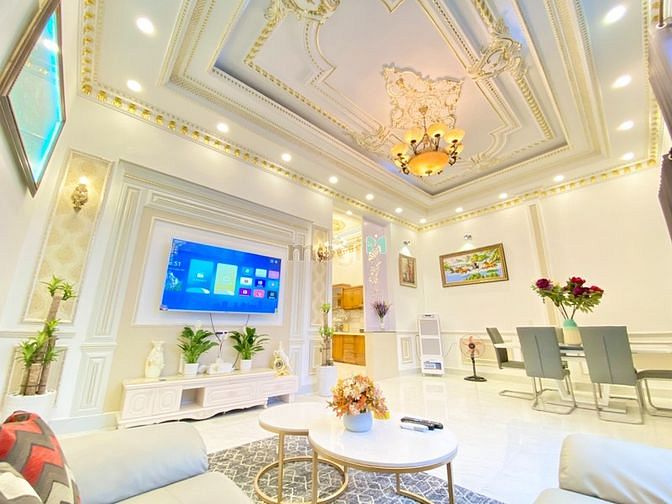 Hình ảnh Cần Bán Biệt Thự hẻm full nội thất Huỳnh Tấn Phát Q7