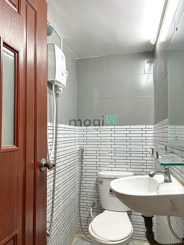 Hình ảnh Căn Hộ Studio Quận 1 - Nguyễn Huy Tự - Cửa Sổ Lớn