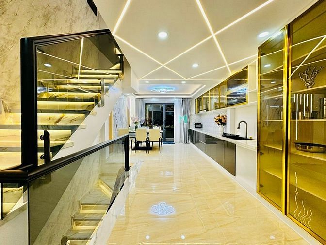 Hình ảnh CC Bán nhà HXH sát mặt tiền Quang Trung, P.12, GV, 4 x 14, giá: 6.9 tỷ