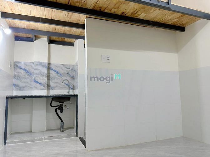 Hình ảnh Phòng 20m2, mới xây gần ĐH Văn Lang cs3, có máy lạnh, có gác