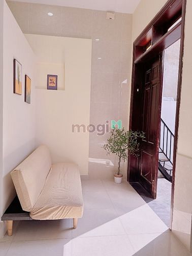 Hình ảnh Trống Căn Studio Có Sân Vườn, Cửa Sổ, Full Nội Thất