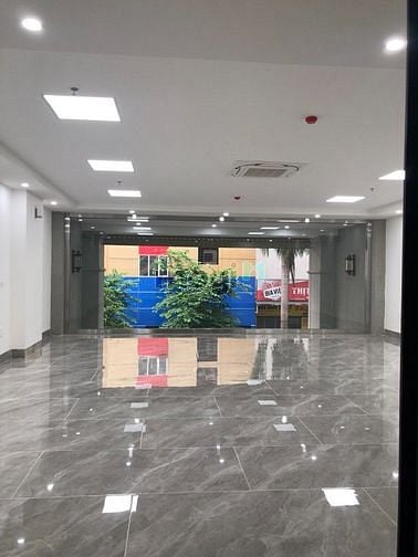 Hình ảnh Cho thuê tòa nhà vp tại Lê Đức Thọ. Dt: 120m * 7 tầng + 1 hầm. MT:8M
