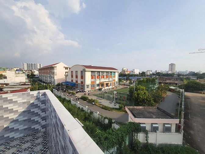 Hình ảnh 12tr  : 2Pn 3wc, 2 lầu, sân thượng,  756/79 Đoàn Văn Bơ,