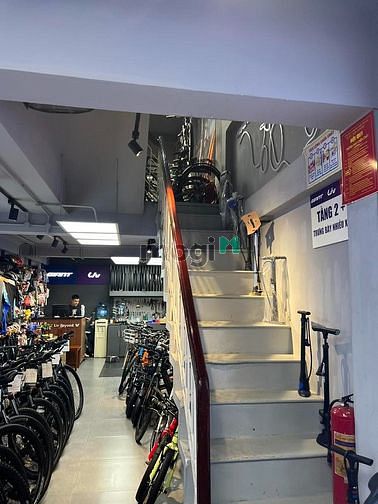 Hình ảnh Bán nhà mặt phố Láng Hạ,Đống Đa,2 mặt thoáng, 60m,17,5 tỷ
