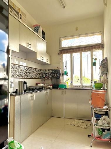 Hình ảnh Chính chủ bán chung cư 312 Lạc Long Quân Quận 11 sổ hồng rồi