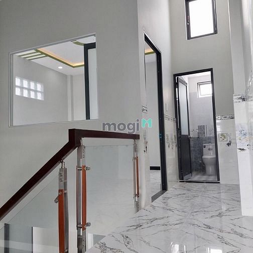 Hình ảnh Nhà 5x14 3 Tầng TRẦN THỊ BỐC đi bộ ra Chợ THỚI TỨ giá rẻ