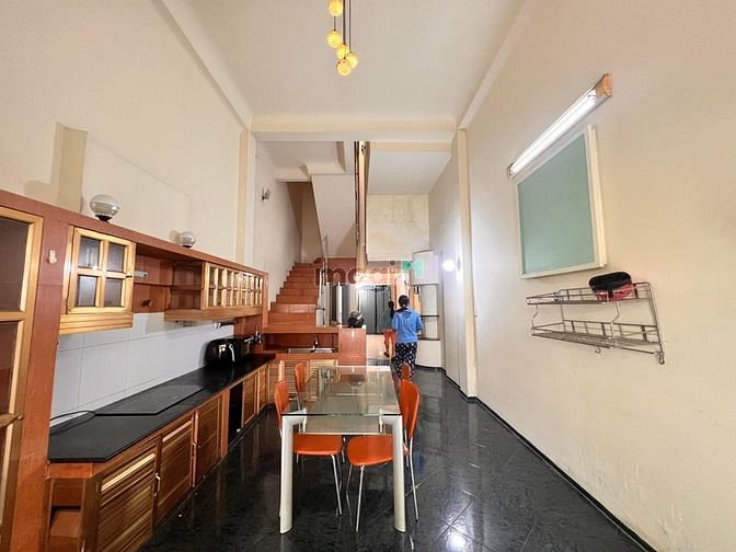 Hình ảnh CN đủ 72M2 - Ngay Chợ Bà Chiểu - 2 Mặt Hẻm Xe Hơi - Khu Dân Trí - 4x18