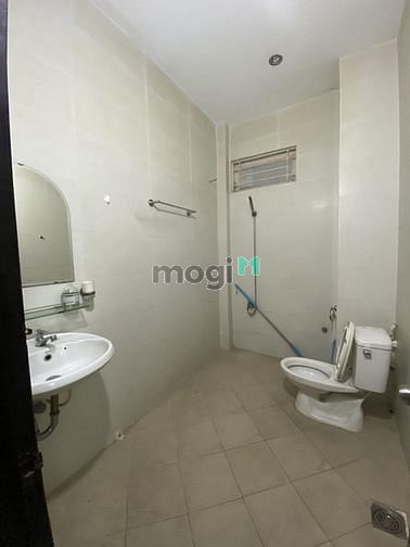 Hình ảnh Phòng cho thuê ngay cầu vượt 3 tháng 2-Q10