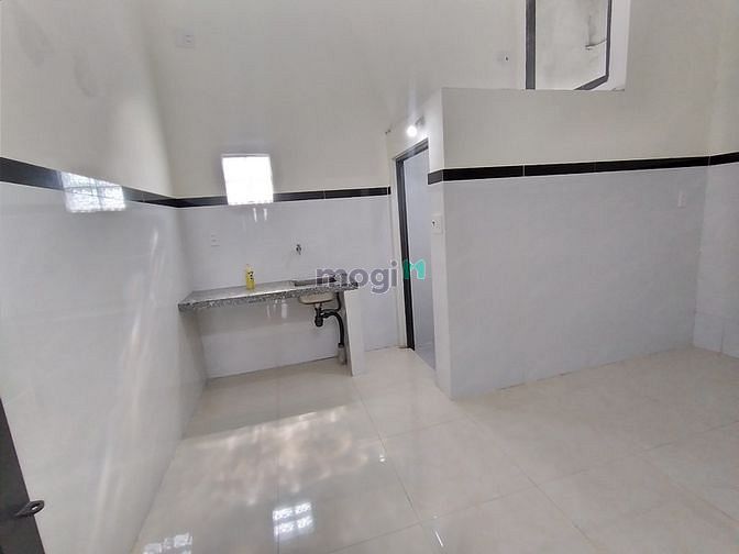 Hình ảnh Phòng trọ giá rẻ mới ở p15 Tân Bình