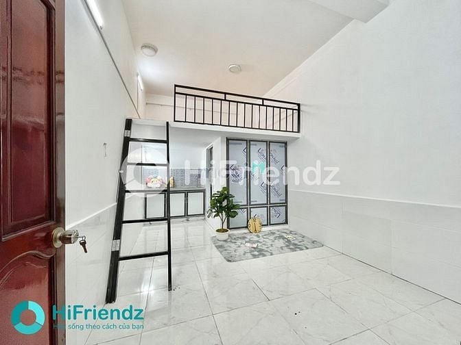 Hình ảnh Duplex mới xây cửa sổ thang máy khu Tên Lửa, Khu Y Tế KTC Gần Aeon