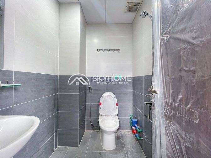 Hình ảnh Phòng ban công + đầy đủ nội thất gần LOTTE Quận 7