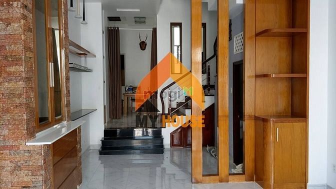 Hình ảnh Lại La Lại La, NHÀ XỊN QUÁ 10 ĐIỂM >_<