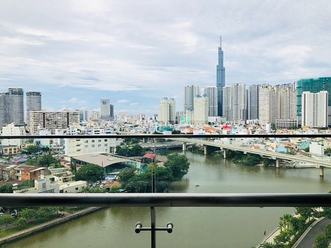 Hình ảnh 2PN - 2WC ,80m2 Vòng Cung view sông , Landmark giá 26 tr/tháng