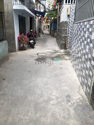 Hình ảnh 🔥🔥🔥[ 3 TỶ ] Hàng xóm LANDMARK -  84M2 - 3 tầng -  Giáp Q1