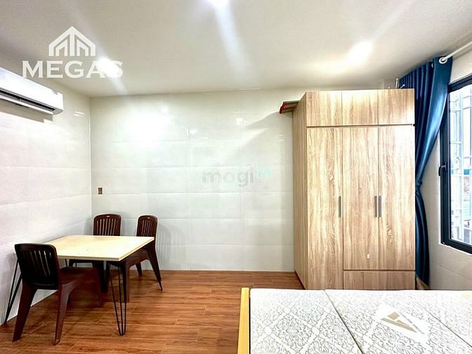 Hình ảnh Căn Hộ Full Nội Thất - Có Ban Công - Cửa Sổ lớn ngay Hà Huy Giáp