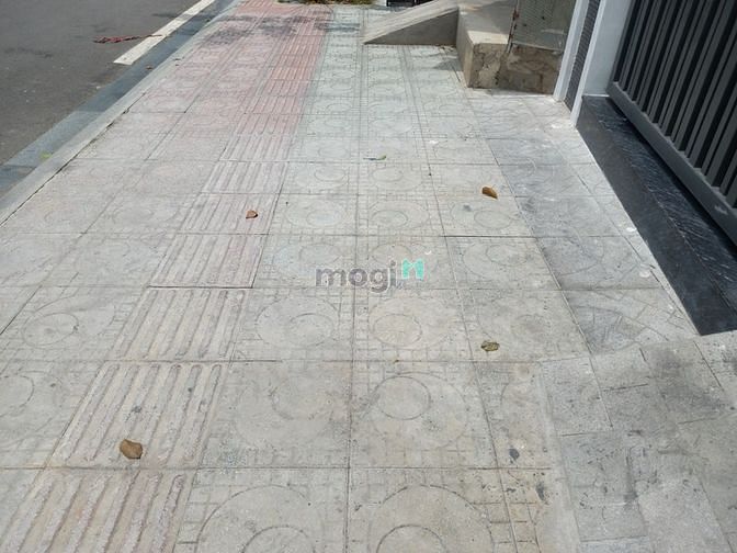 Hình ảnh Cần cho thuê mặt bằng 23m2 có vỉa hè 9 tr/th Nguyễn Giản Thanh, Q10