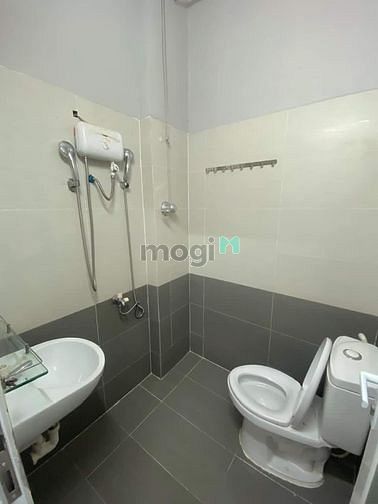 Hình ảnh Duplex Ban công Full Nội Thất, Máy Giặt riêng ngay Lý Phục Man Quận 7