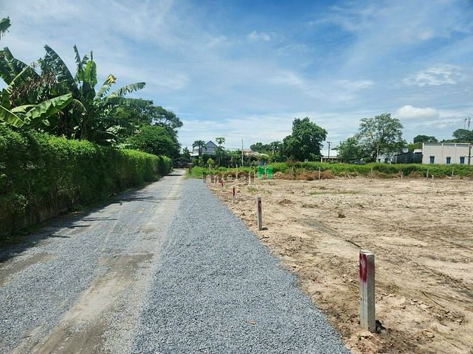 Hình ảnh Em Có 5 lô liền kề Xã phước Thạnh giá 1 tỷ 350