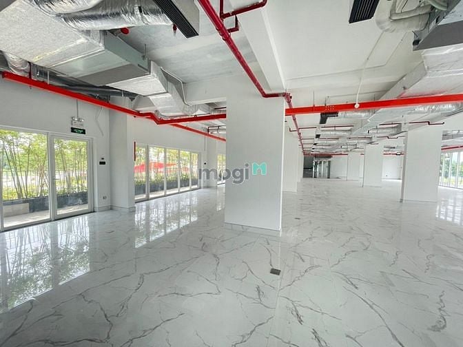 Hình ảnh Văn phòng sala cặp shophouse lơn 10.000$.