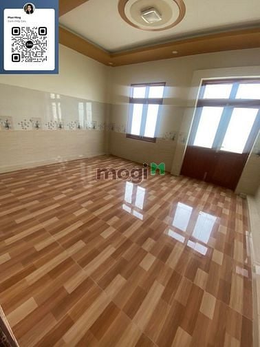 Hình ảnh Bán nhà 3 tầng mặt tiền ngay chợ Tân Phú, Quận 9 giá nhỉnh 4 tỷ