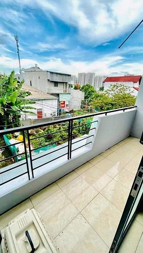 Hình ảnh Bán nhà Quận 9 - HXH - Chỉ hơn 2 Tỷ